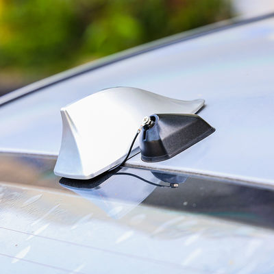 Universal 88-108 FM Range 28DBI Gain Long Range DAB Car FM AM Radio Shark Fin Antenna